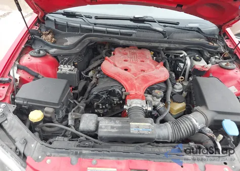 2008 Pontiac G8 из США, поврежденный, VIN 6G2ER57748L136659